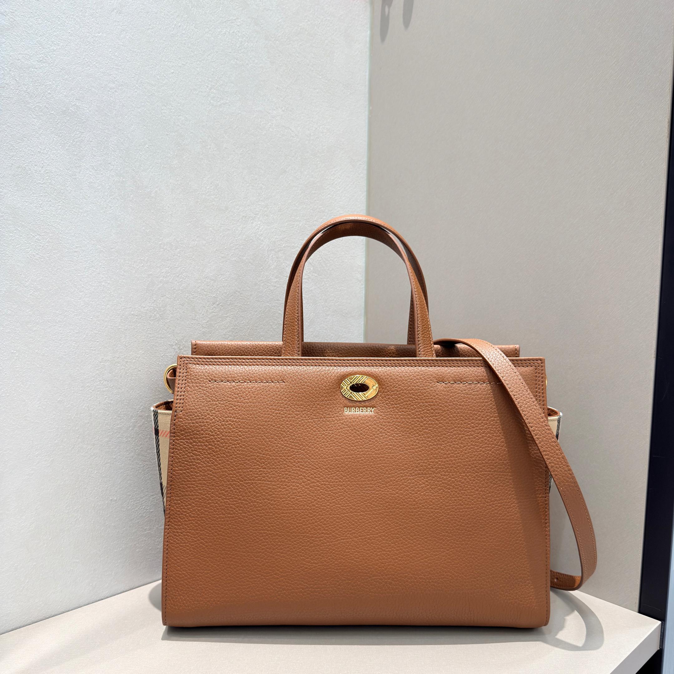 激安人気新品鞄 バッグ バーバリー Cotswoldsトートバッグ 2606