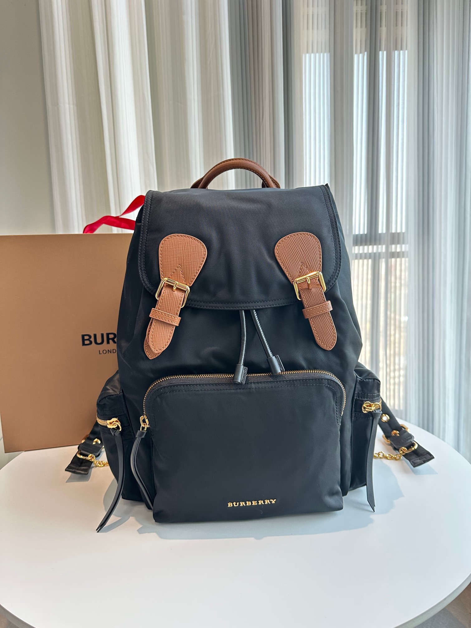 激安人気新品鞄 バッグ バーバリー the rucksack 後背包 リュック