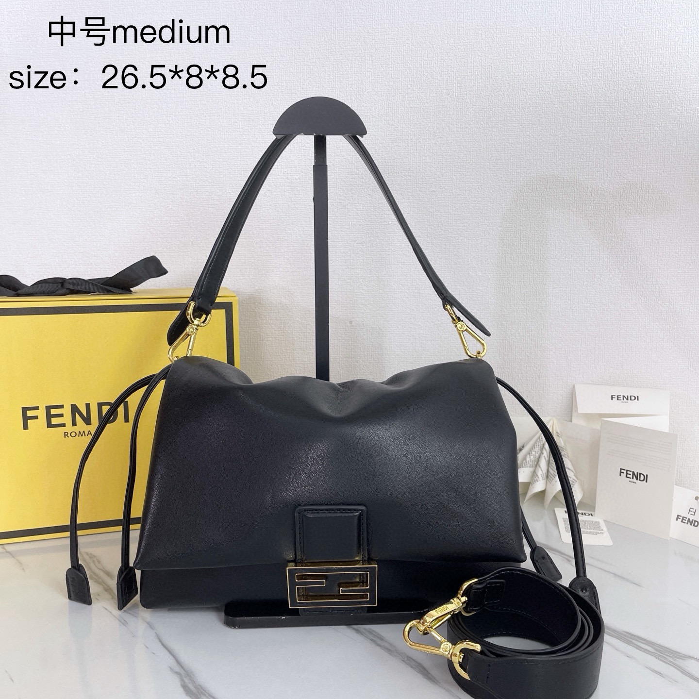 激安人気新品鞄 バッグ フェンディMamma ハンドバッグ M 2606