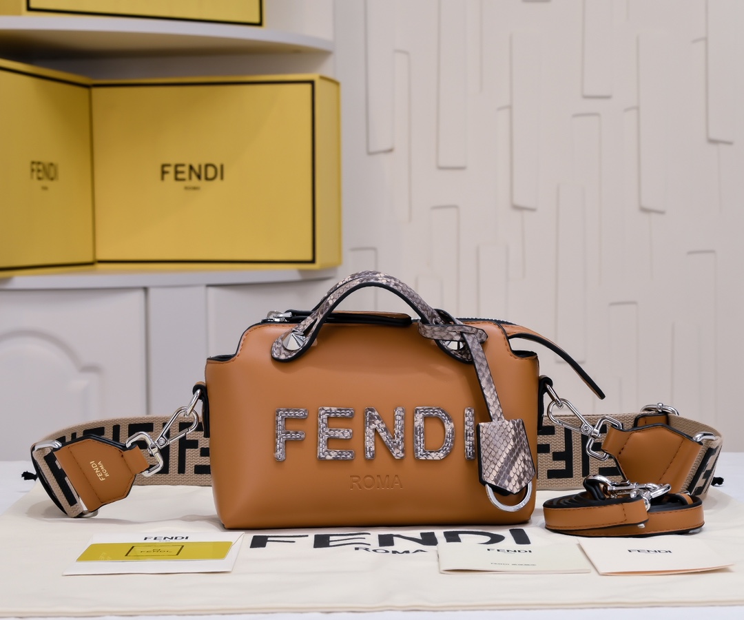 激安人気新品鞄 フェンディ ボストンバッグ ハンドバッグ