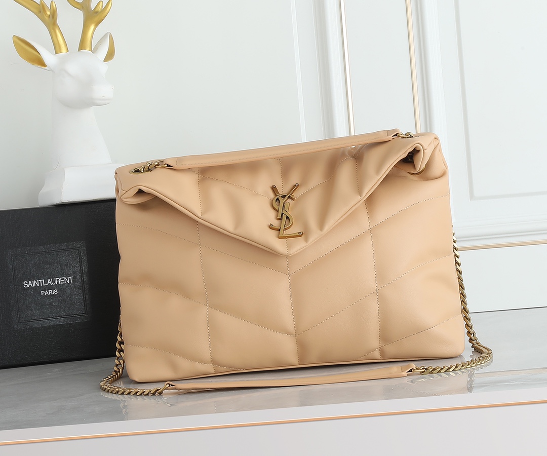 YSLイヴ サンローラン 鞄 ショルダーバッグ ハンドバッグ 2606