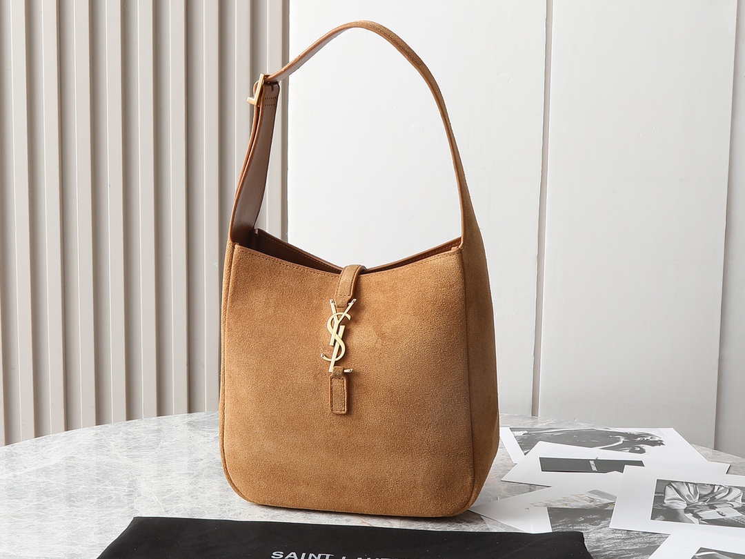 YSLイヴ サンローラン 鞄 ショルダーバッグ ハンドバッグ 2606