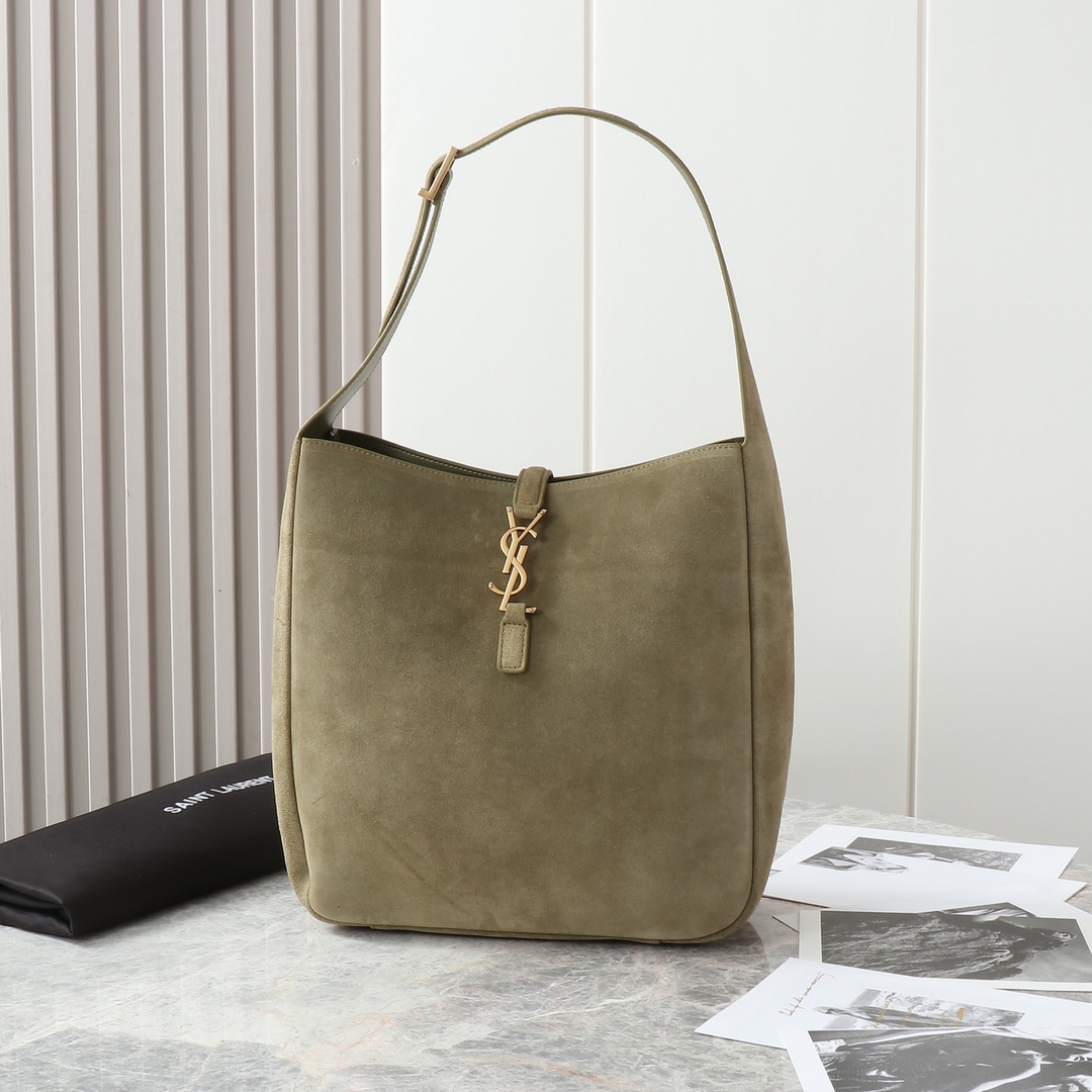YSLイヴ サンローラン 鞄 ショルダーバッグ ハンドバッグ 2606
