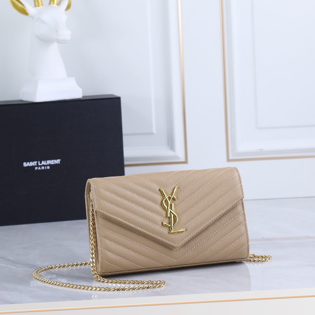 YSLイヴ サンローラン 鞄 ショルダーバッグ ハンドバッグ 2606