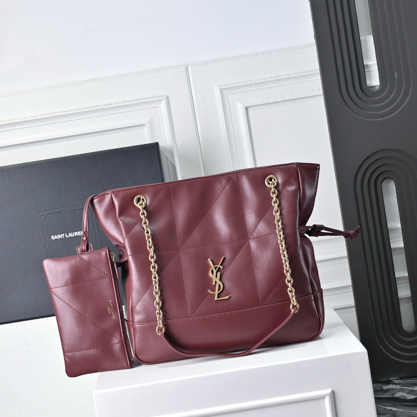 YSLイヴ サンローラン 鞄 ショルダーバッグ ハンドバッグ 激安