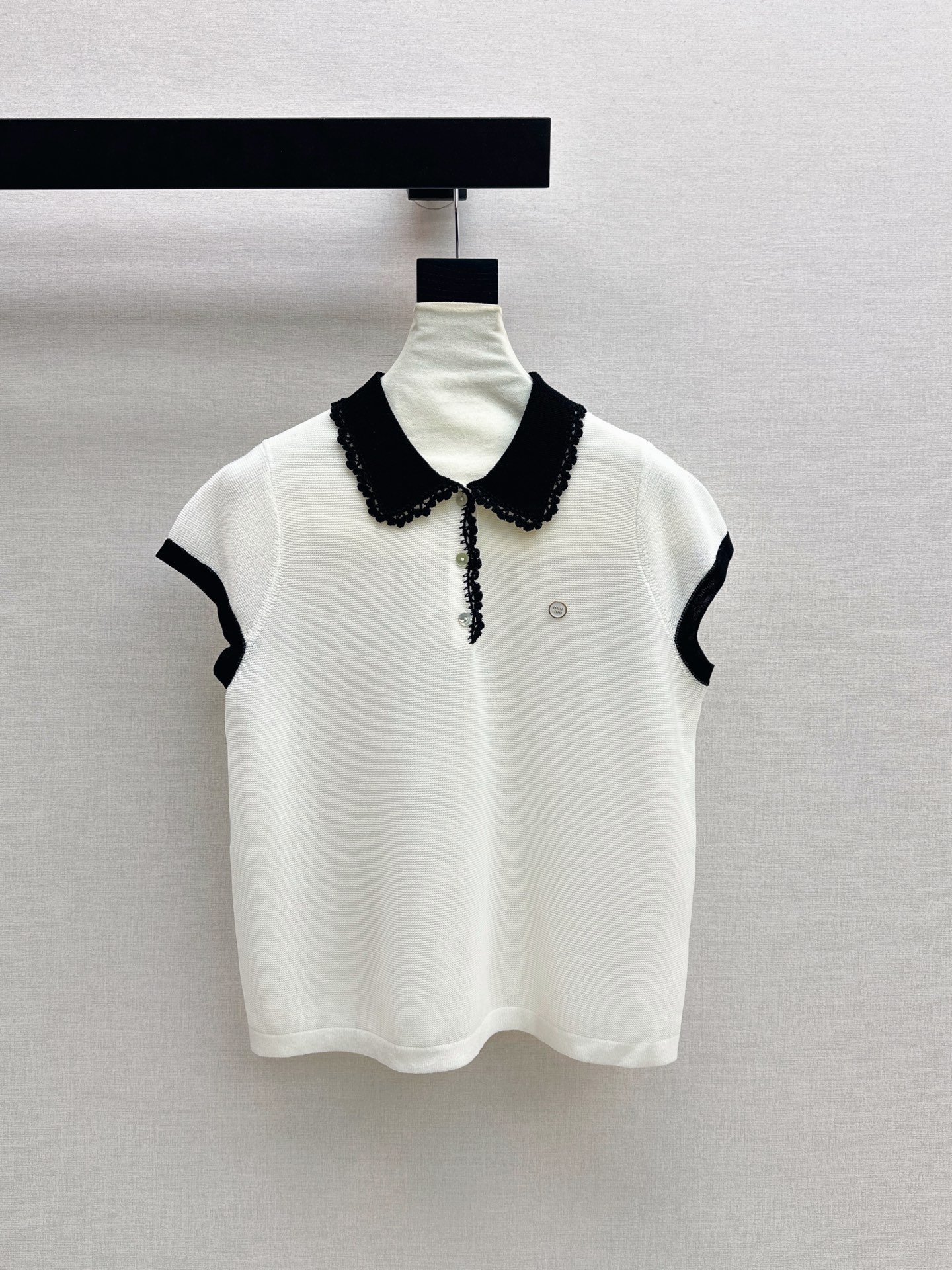 ミュウミュウ 半袖Tシャツ トップス?