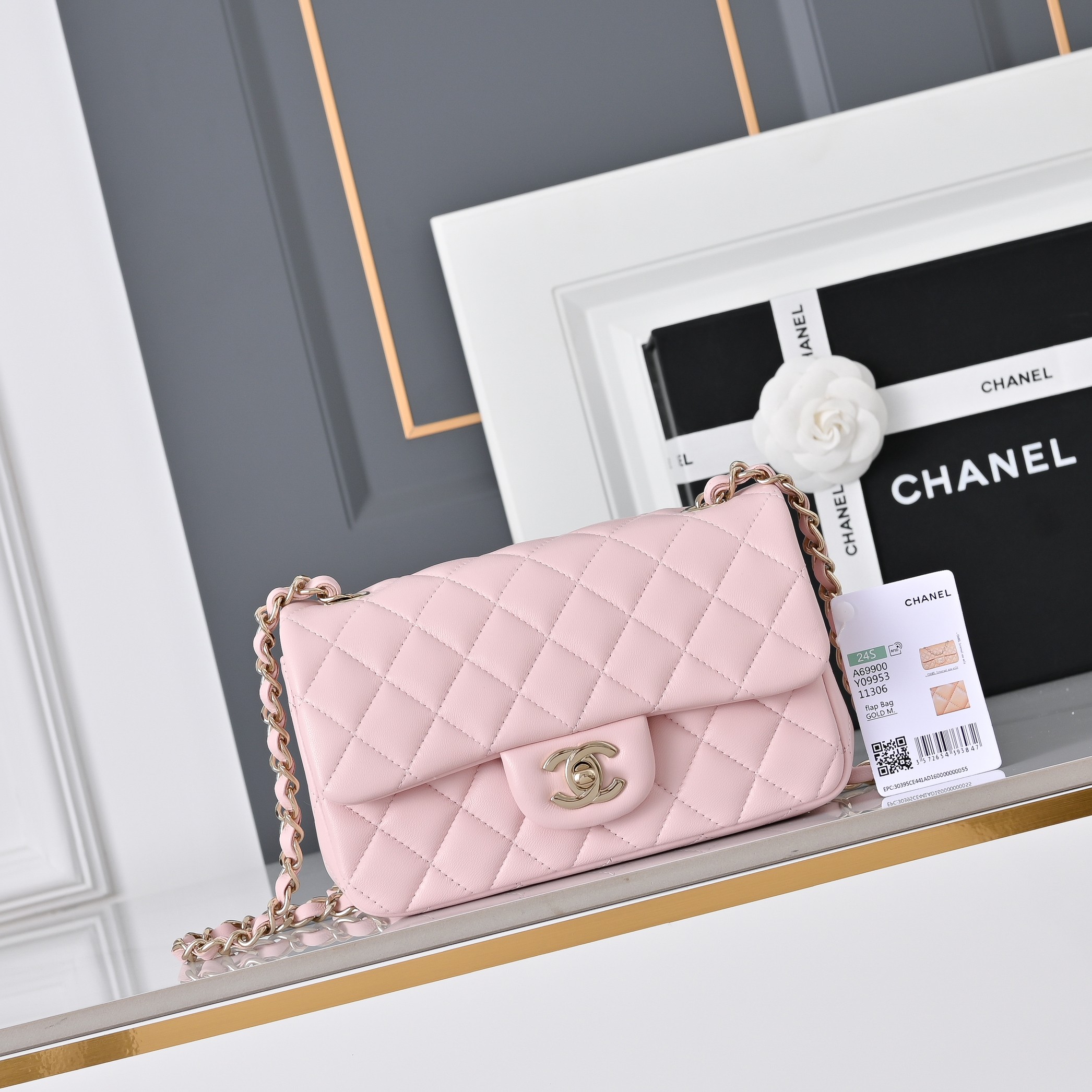 人気商品 シャネル ミニ クラシック ショルダーバッグ 20