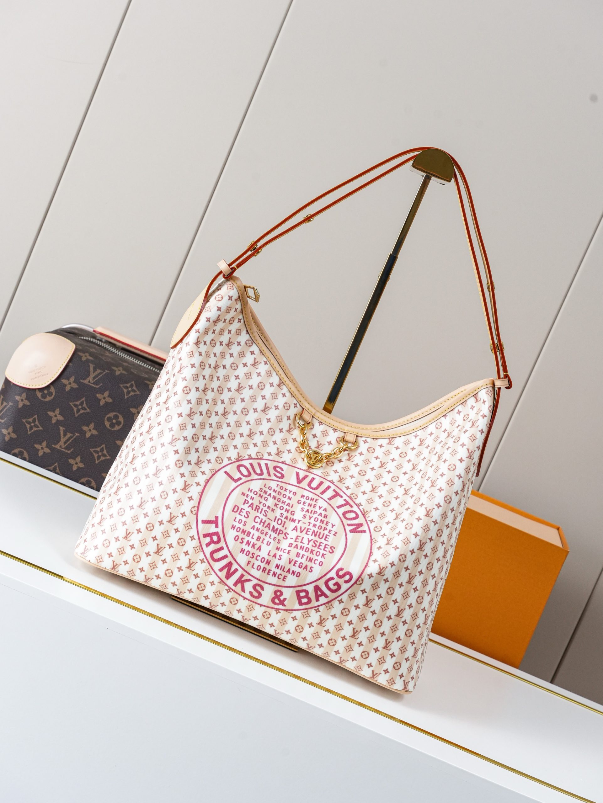ルイヴィトン Lineup MM スタンプ モノグラム Handbags