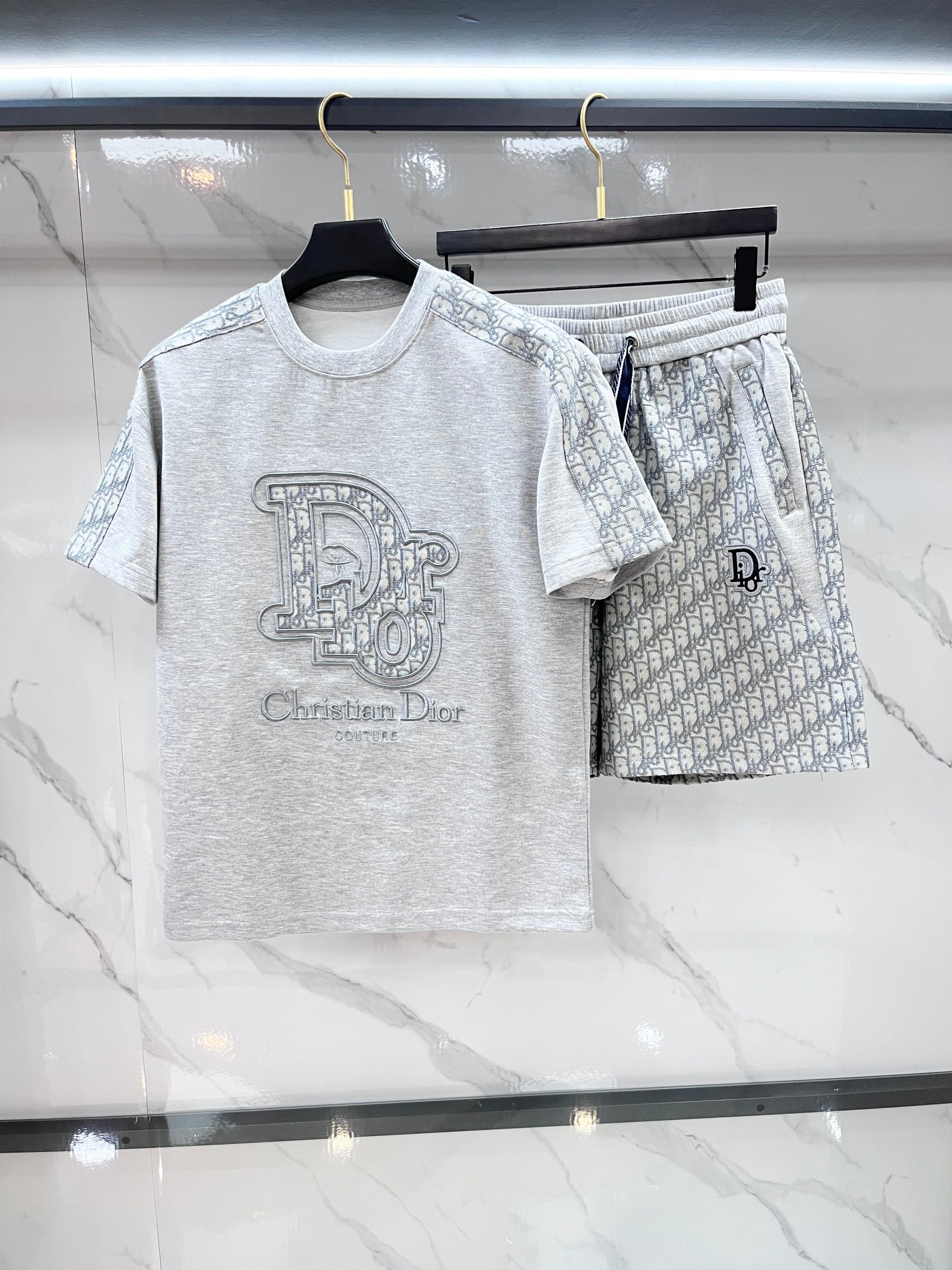 夏服 クリスチャンディオール 上下服 セットアップ 恋人