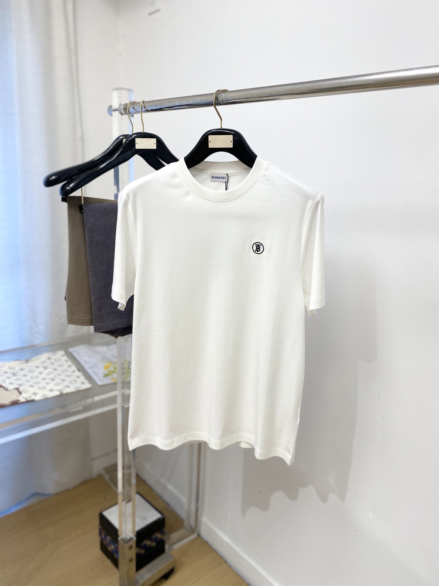 バーバリー 半袖Tシャツ トップス  メンズ