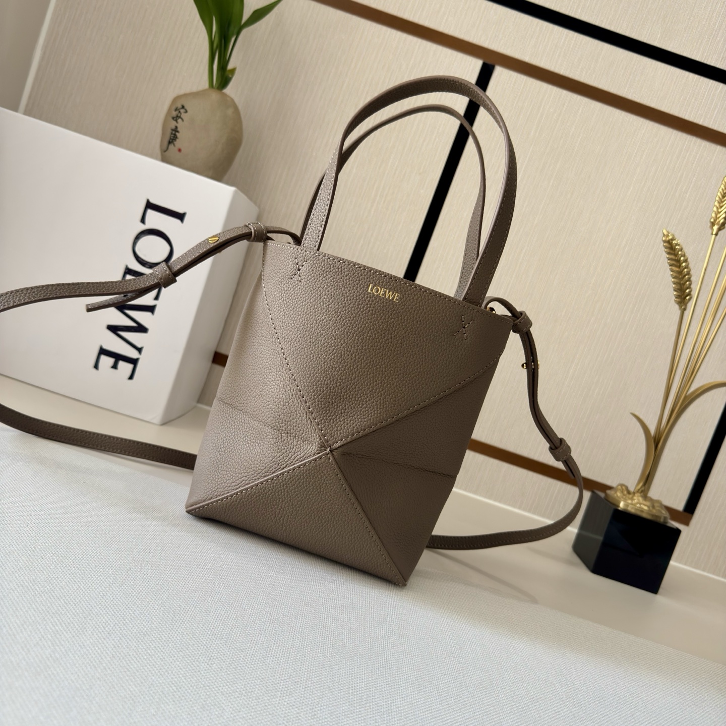 【新品値下受付】ロエベ バッグ 鞄 カバン