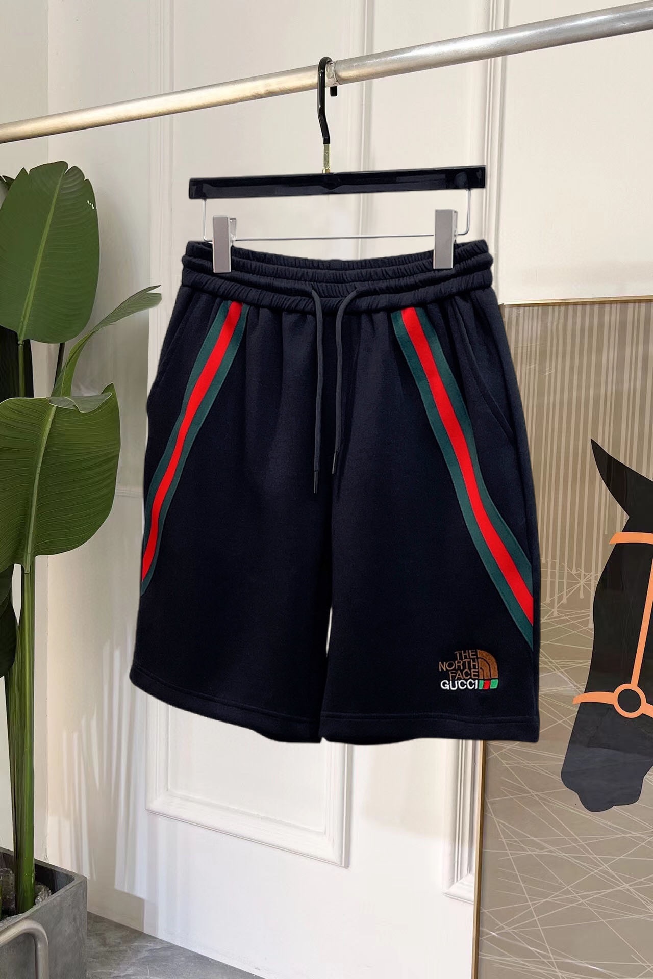 最新コレクション グッチ ショートパンツ ズボン メンズ