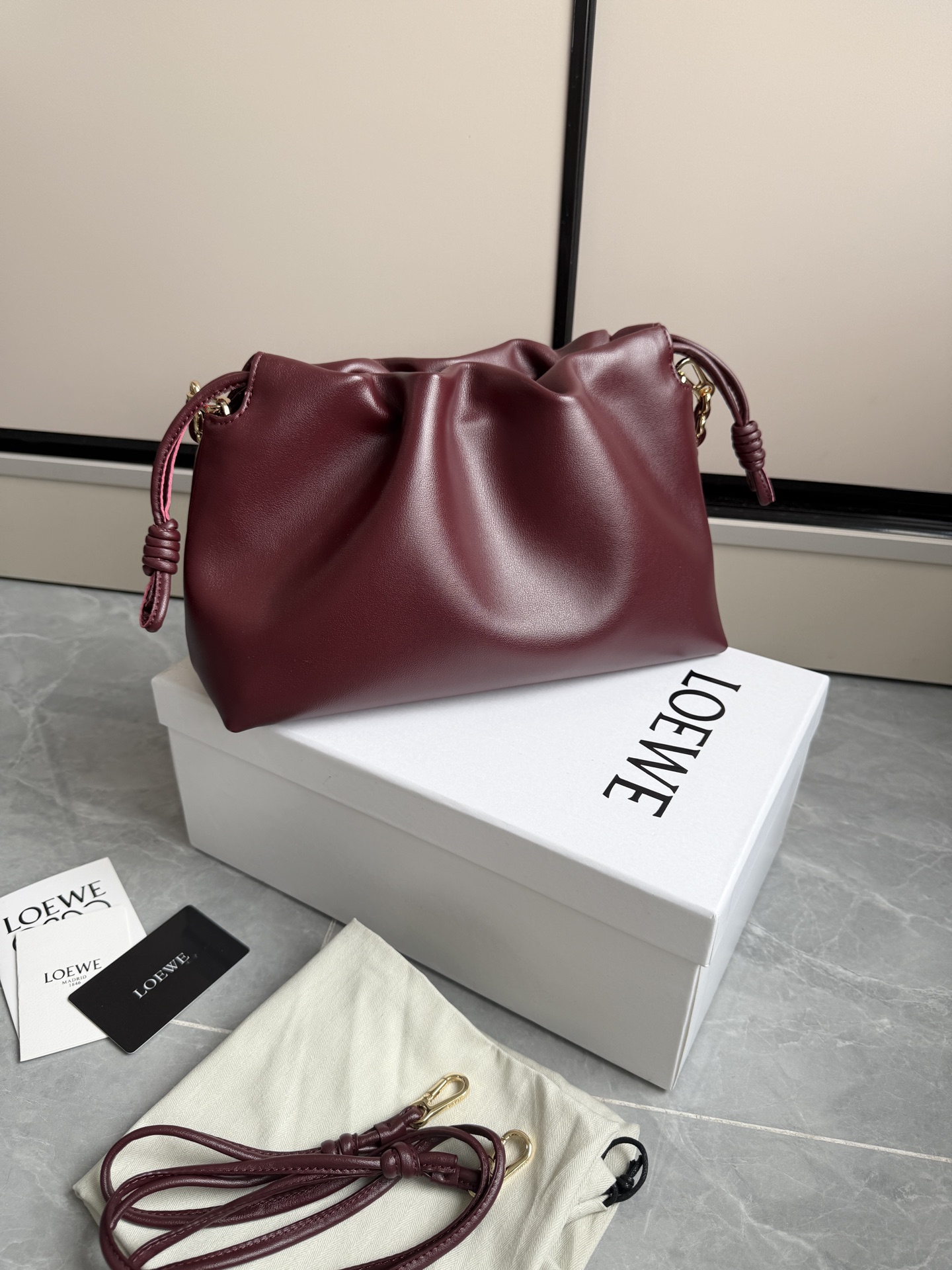 26SS美品通販ロエベ バッグ 鞄 2WAY ショルダーバッグ 2605