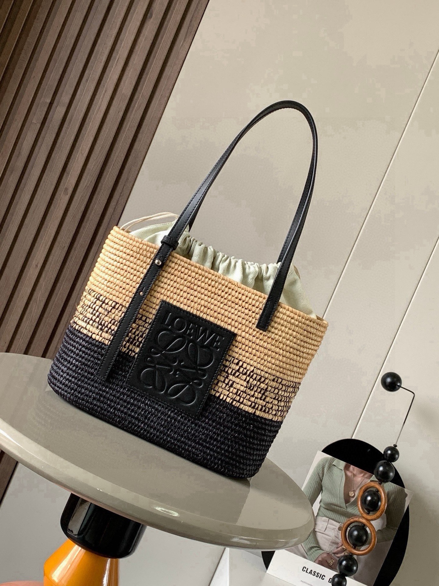 新品 2026 ロエベ鞄 BASKET? ミディアム? セミショルダー 2605