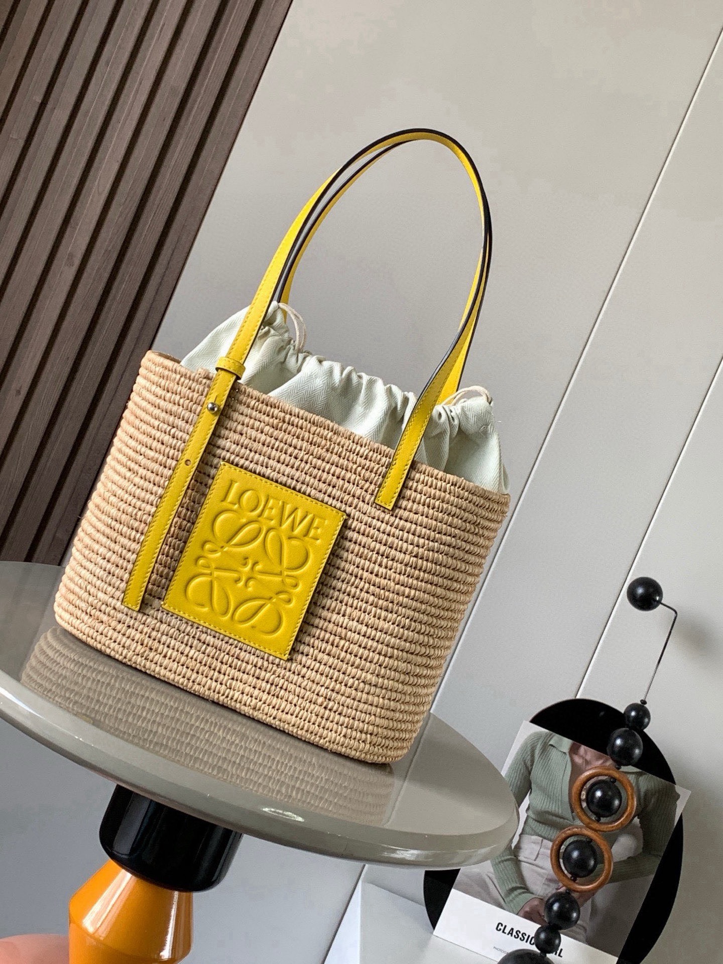新品2026 ロエベ鞄 BASKET?ミディアム?セミショルダー 2605