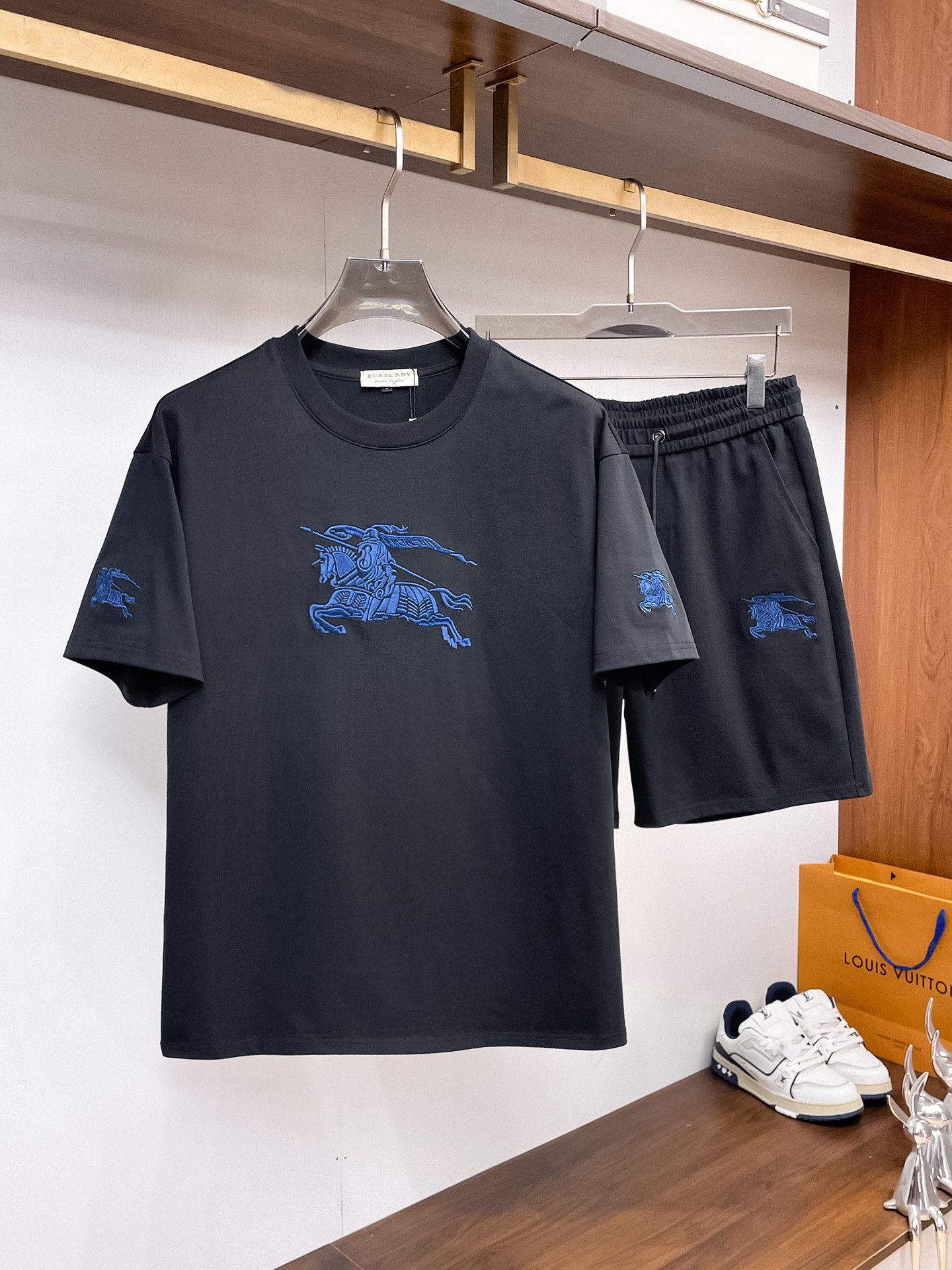 バーバリー 上下服 セットアップ 男女兼着