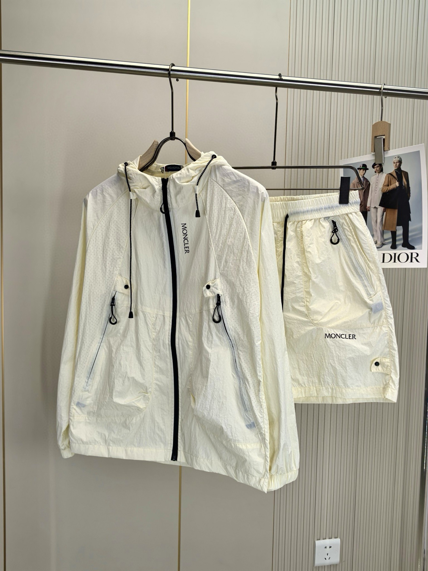 26SS服通販 モンクレール 上下服 セットアップ