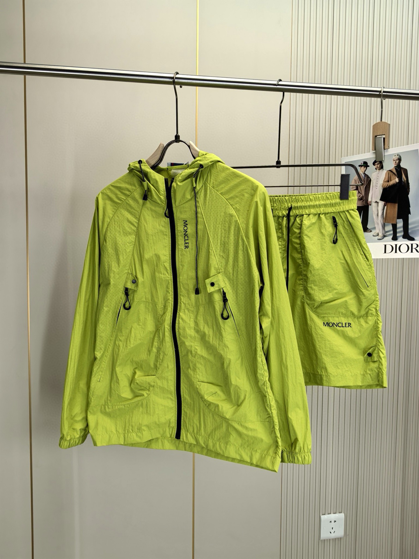 26SS服通販 モンクレール 上下服 セットアップ