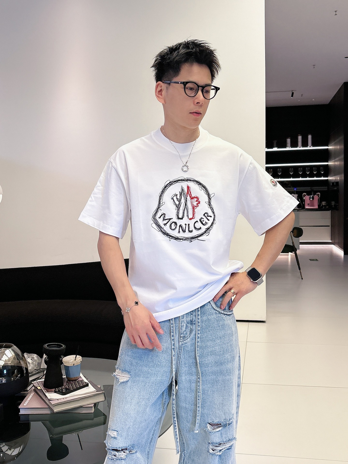 モンクレール 半袖Tシャツ トップス  メンズ
