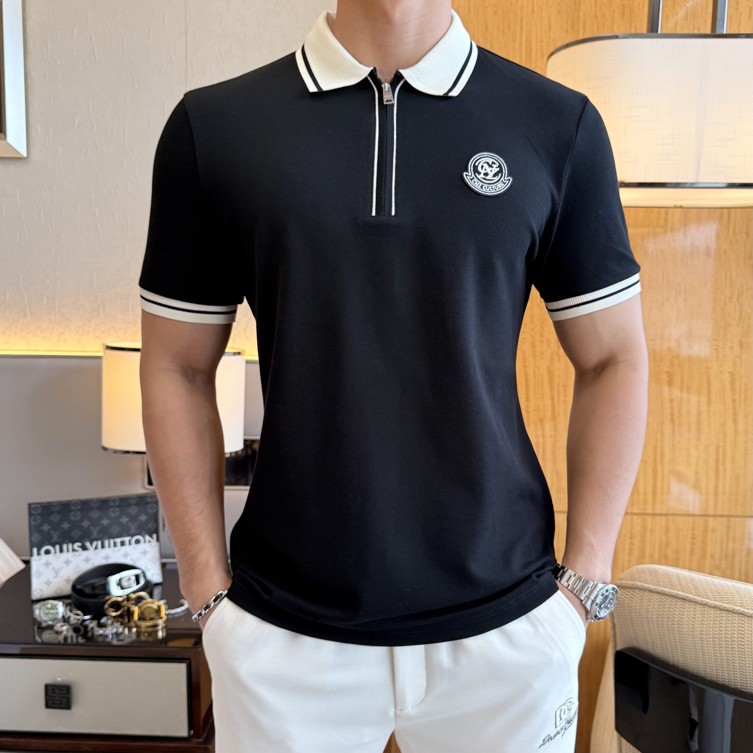 モンクレール 半袖Tシャツ トップス  メンズ