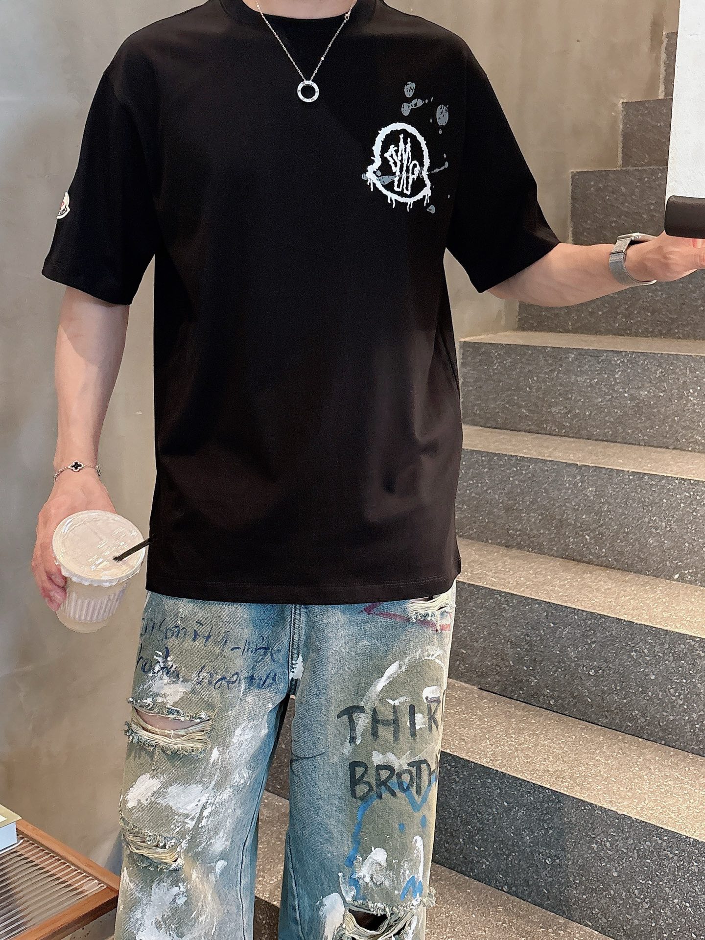 モンクレール 半袖Tシャツ トップス  メンズ