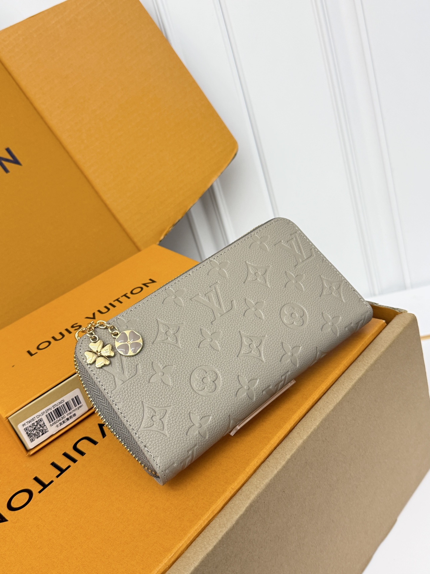 特別価格★ルイヴィトン財布 ラウンドファスナー長財布? 2605YCJ00