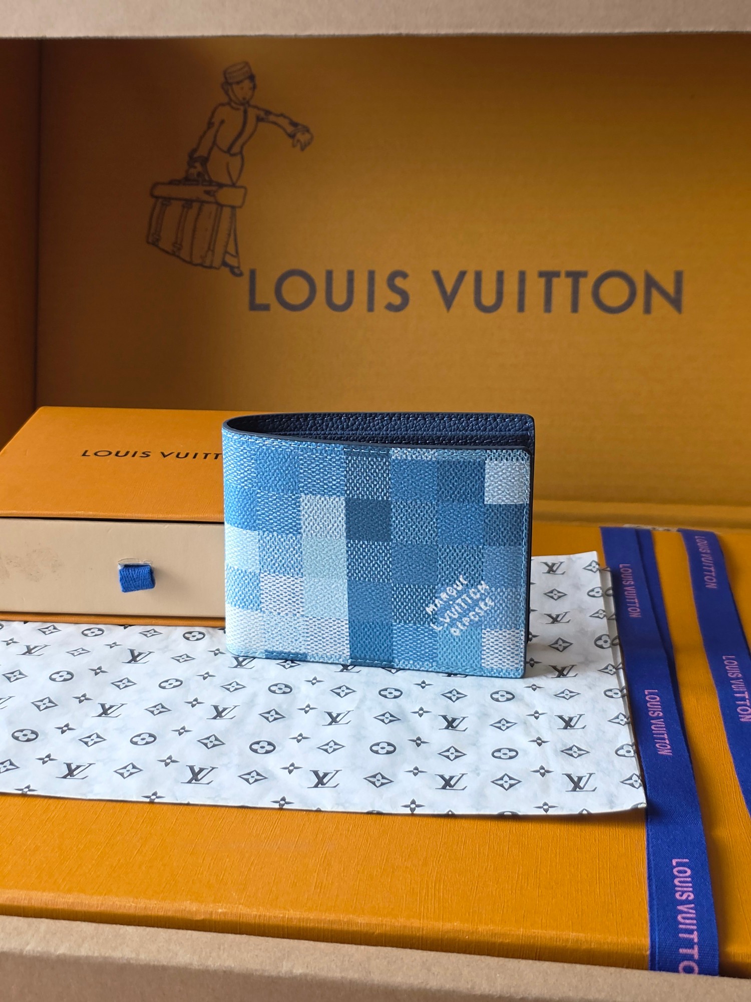人気新品 ルイヴィトン 財布? 二つ折り財布 メンズ 短財布