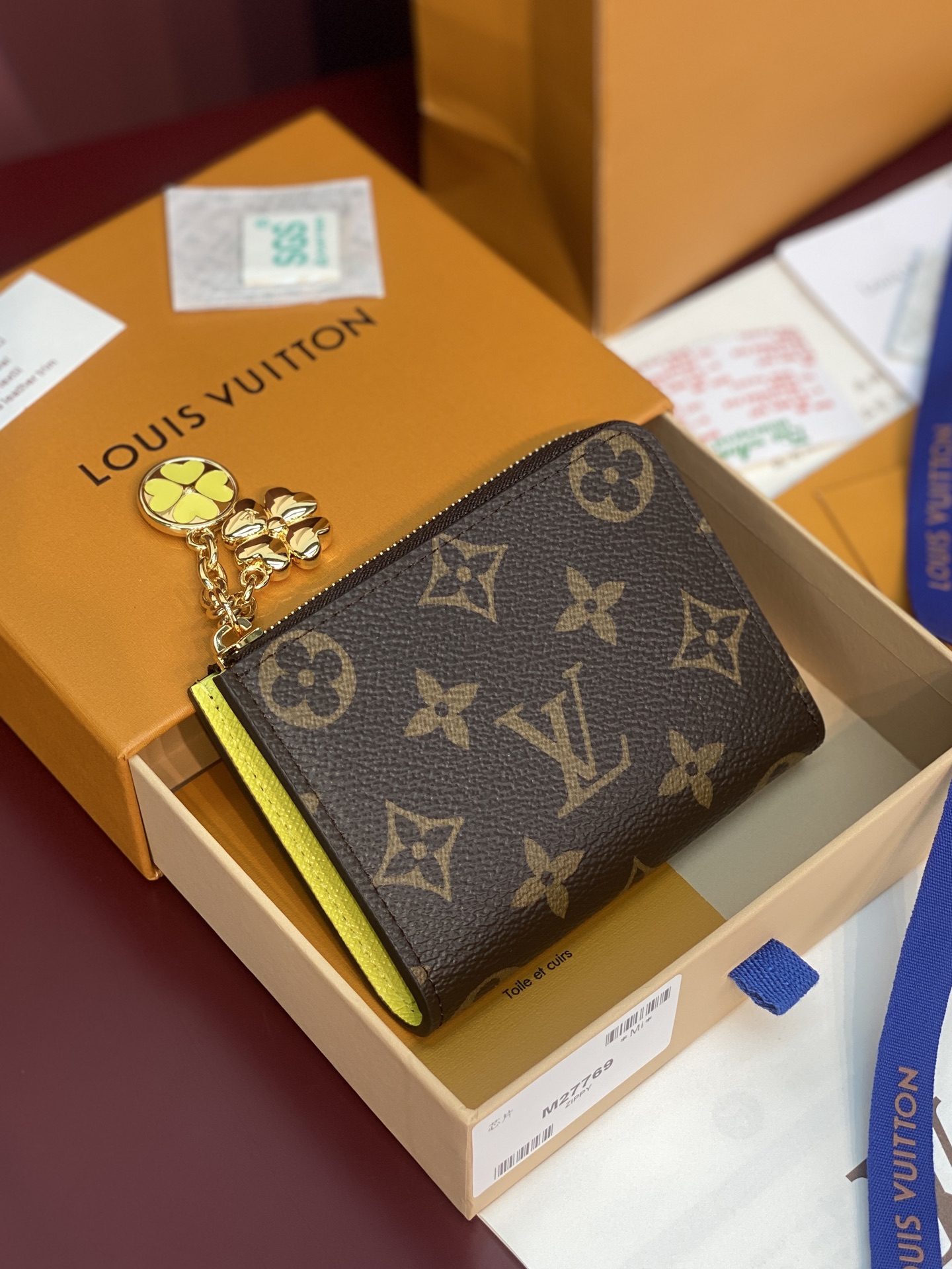 ルイヴィトン コンパクトで完成形 財布?コンパクトウォレット