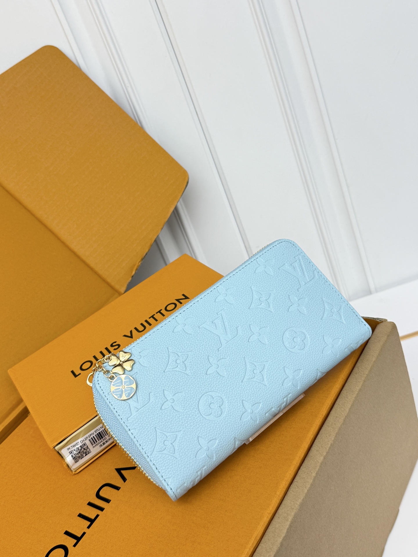 特別価格★ルイヴィトン財布 ラウンドファスナー長財布? 2605YCJ00