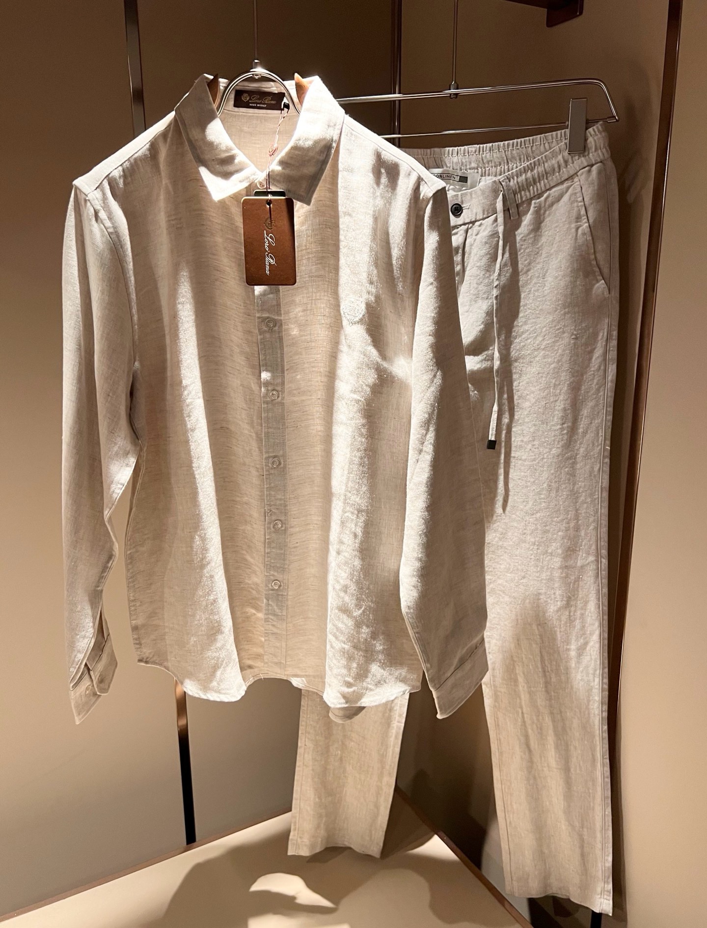 ロロ ピアーナ 上下服 セットアップ メンズ
