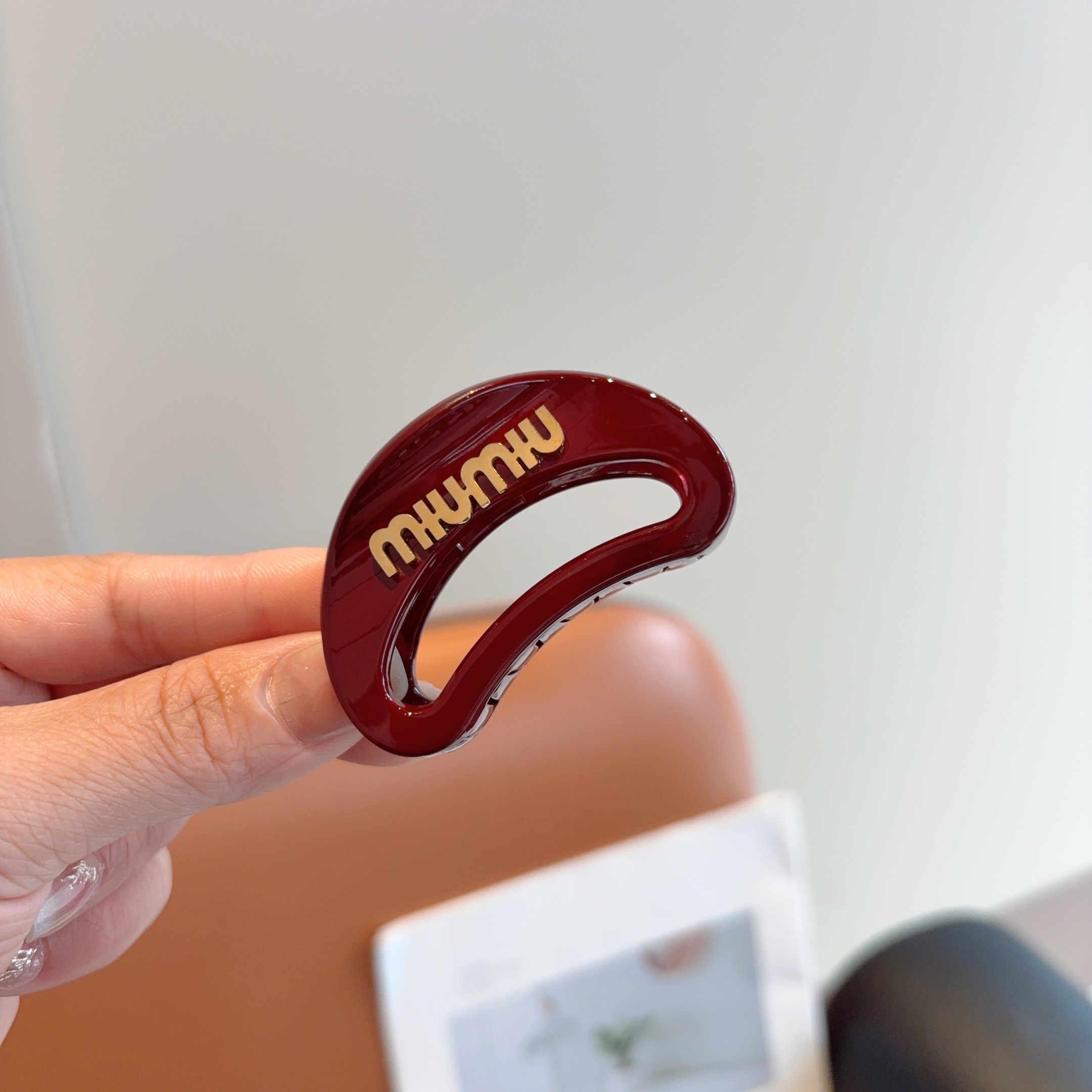 ミュウミュウ 新品 小物 髪飾りカチューシャ