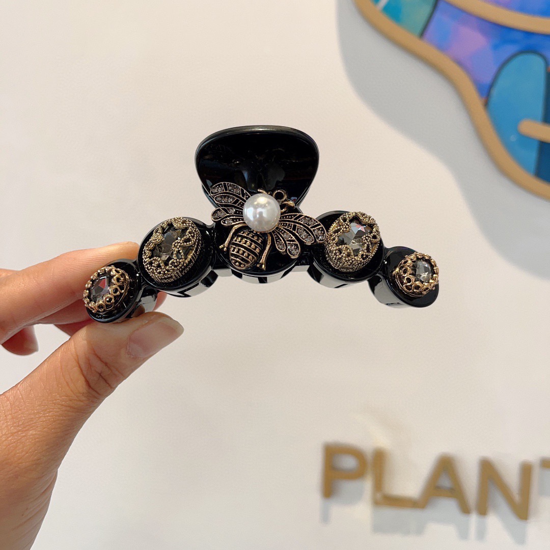 グッチ 新品 小物 髪飾りカチューシャ