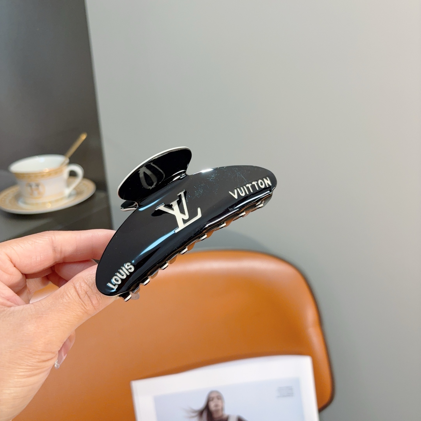 ルイヴィトン 新品 小物 髪飾りカチューシャ