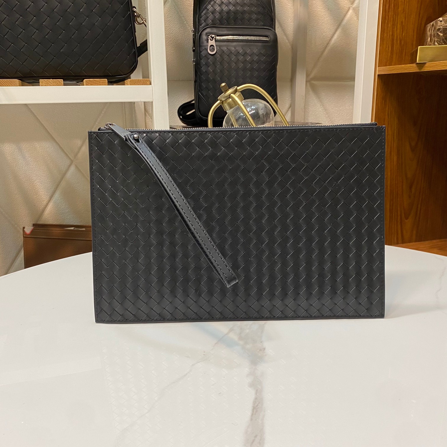 超美品 ボッテガ ヴェネタ 長財布 収納ポーチ セカンドバッグ