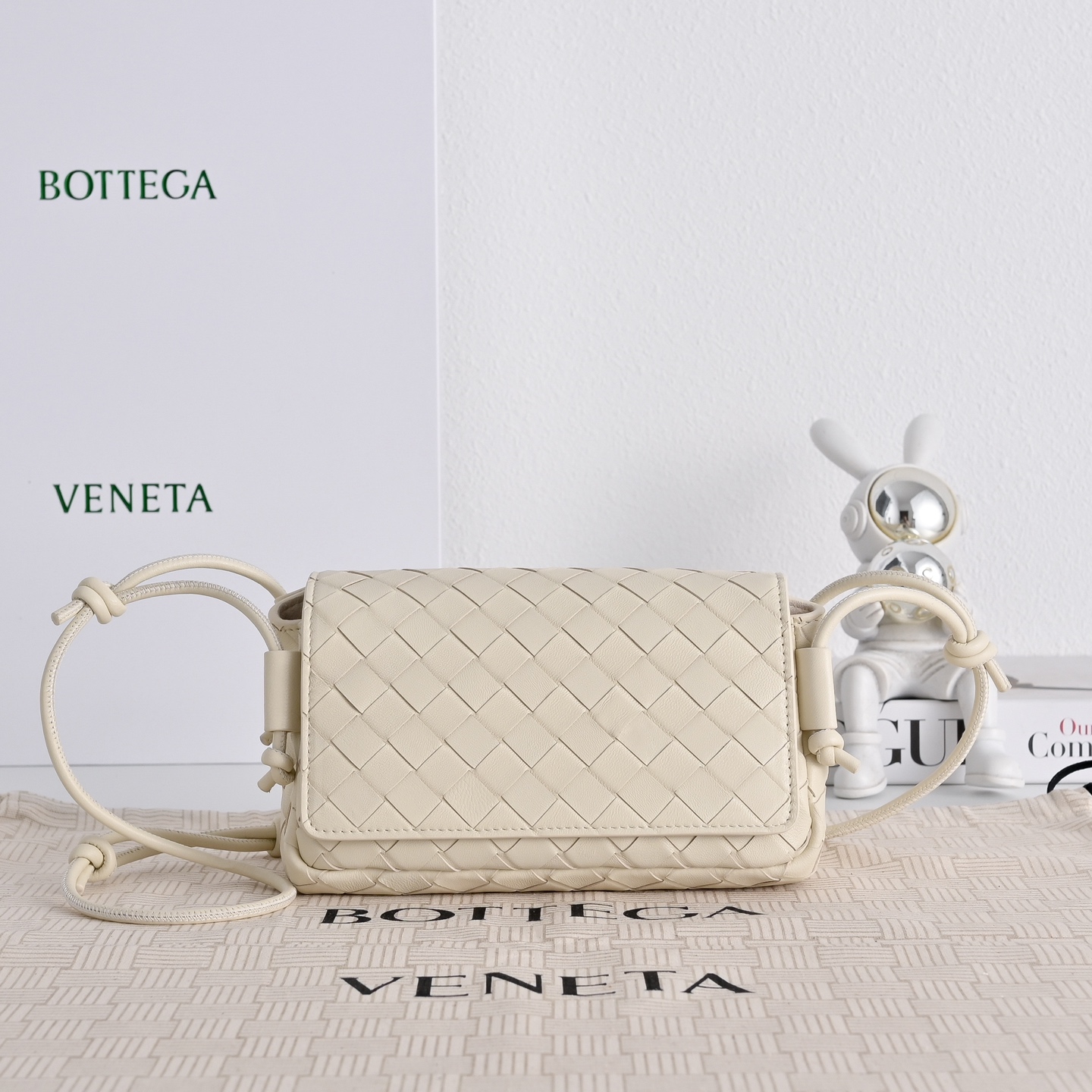 パーフェクトボッテガ ヴェネタ NOtturno intrecciatoショルダーバッグ 2605