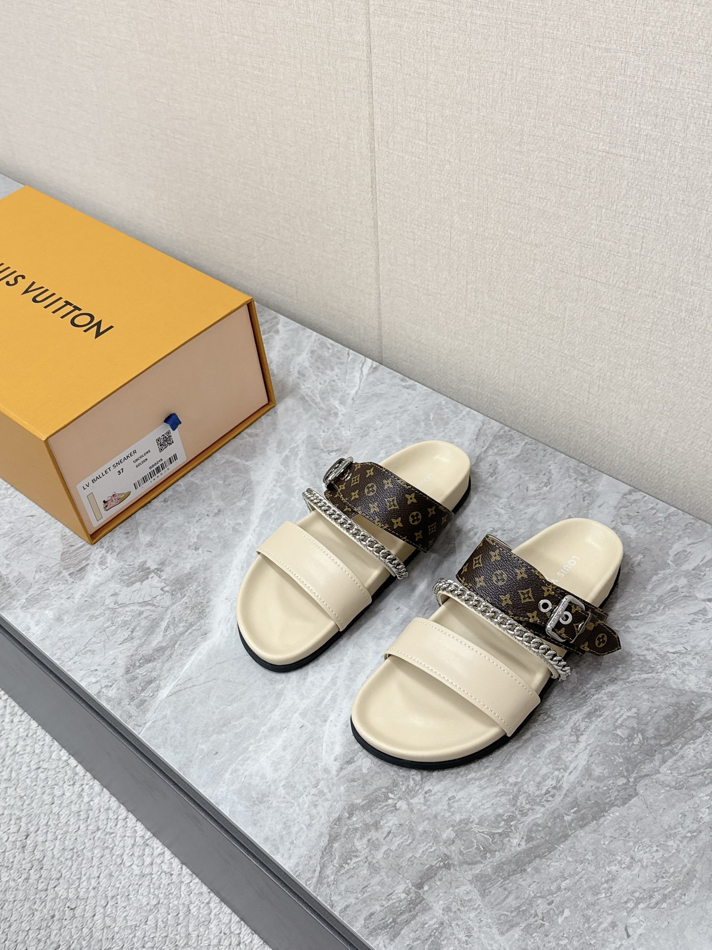 2026靴通販 ルイヴィトン シューズ ミュール 男女兼着