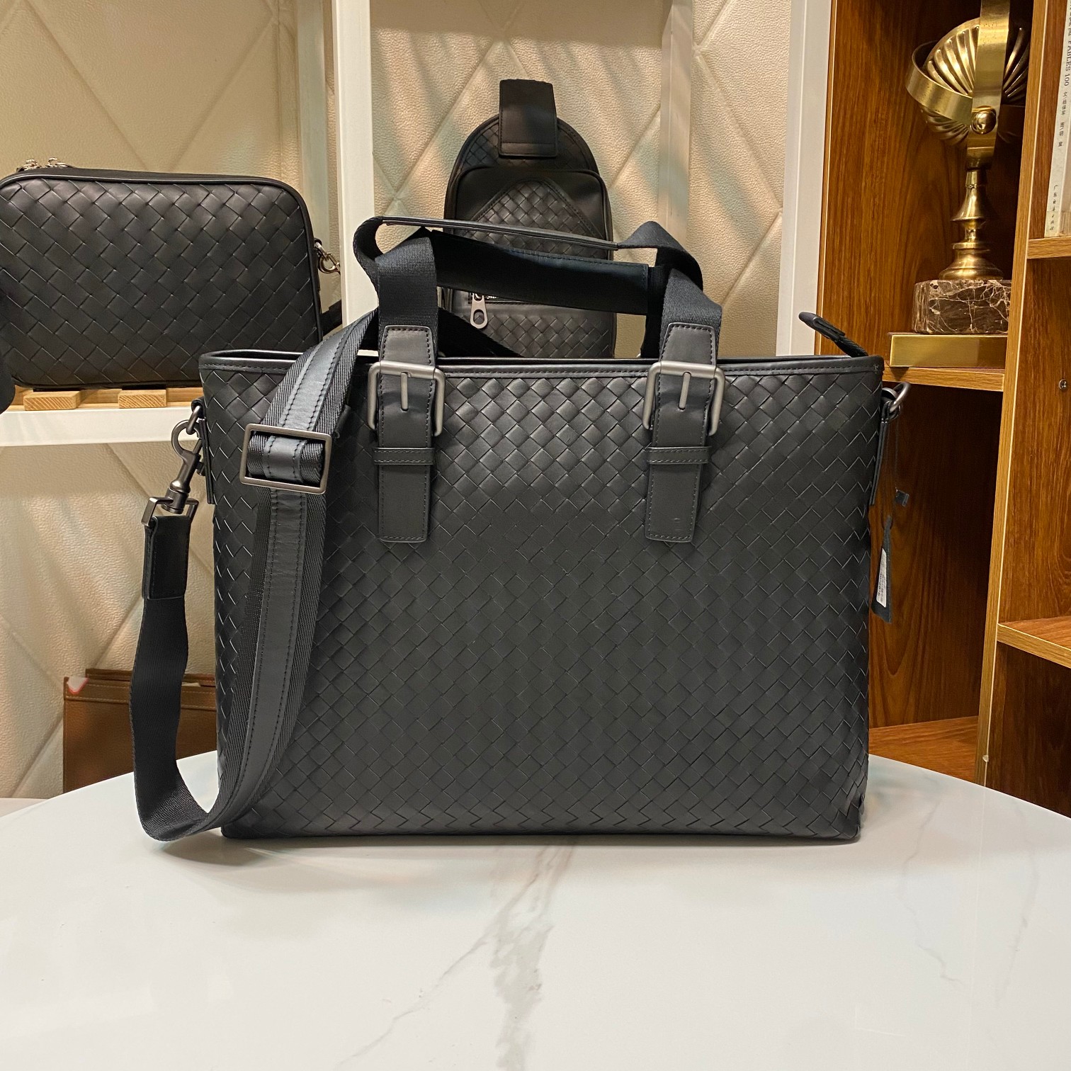 新品 ボッテガ ヴェネタ メンズ鞄 ビジネスバッグ ブリーフケース