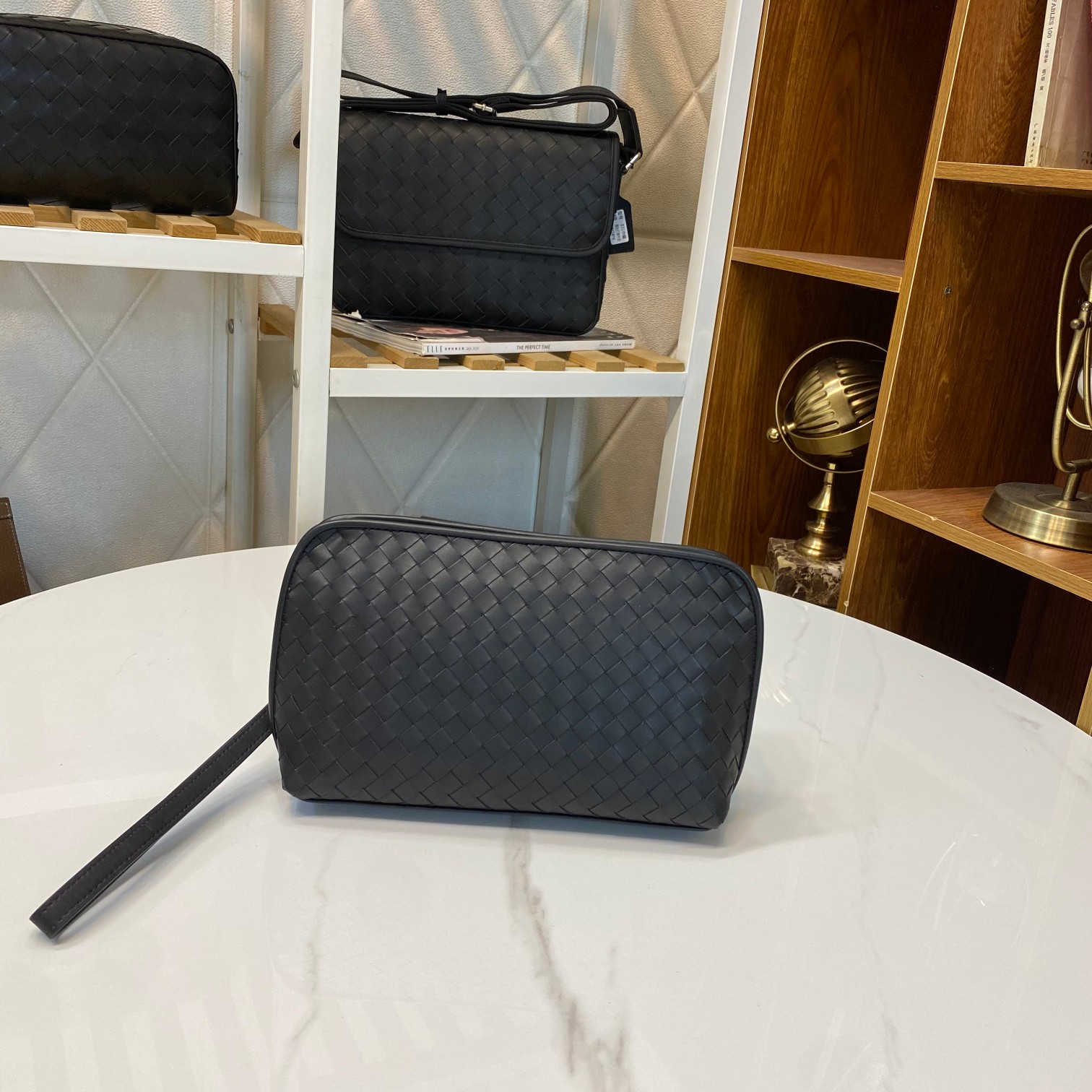 超美品 ボッテガ ヴェネタ 長財布 収納ポーチ セカンドバッグ