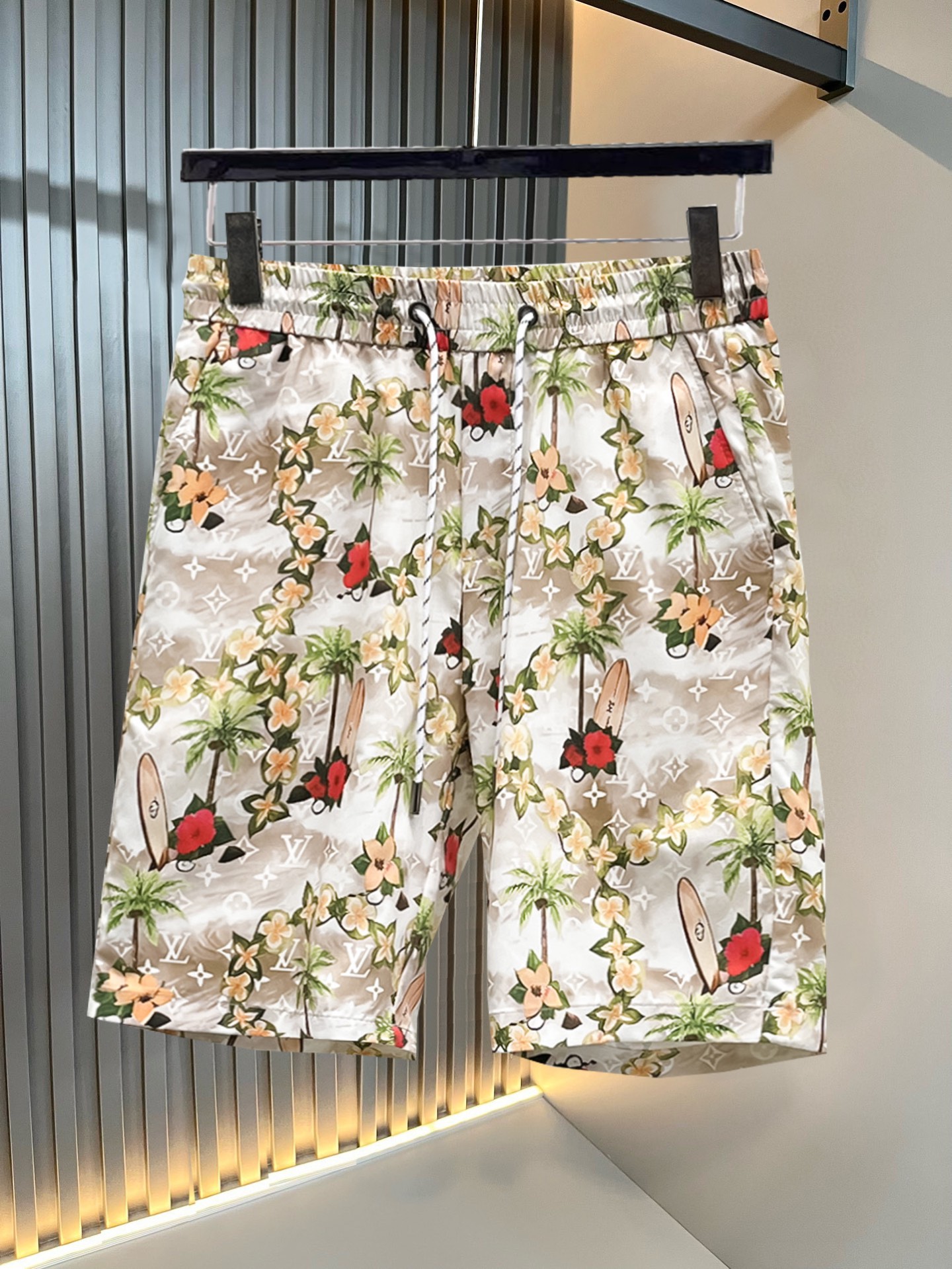 26SS春夏服新作 ルイヴィトン ショートパンツ ズボン メンズ