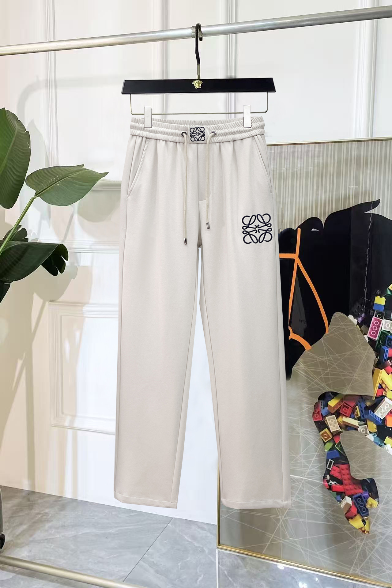 26SS春夏服 ロエベ カジュアルパンツ ズボン  メンズ