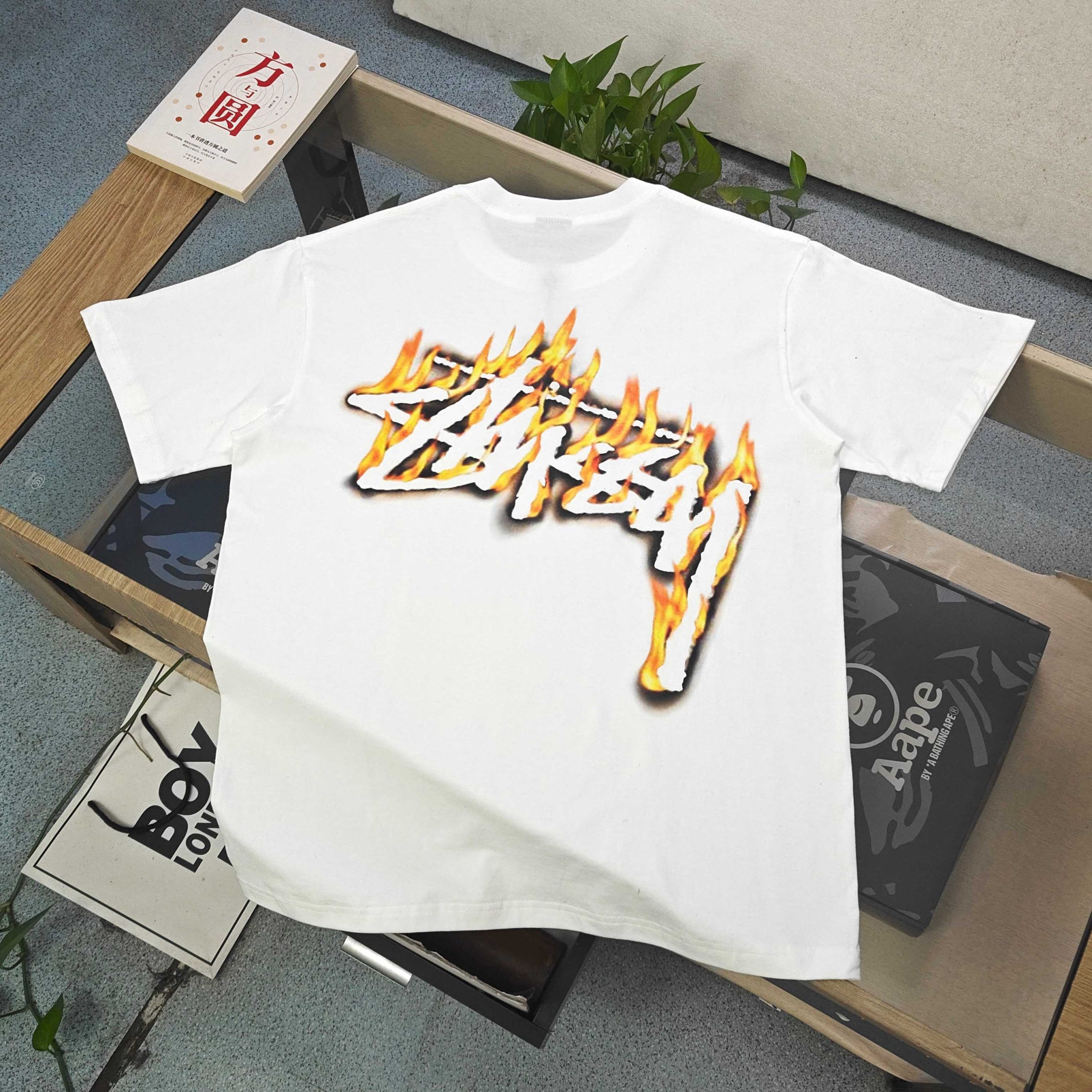 人気の春夏服 ステューシー 新作通販 半袖Tシャツ トップス 26401