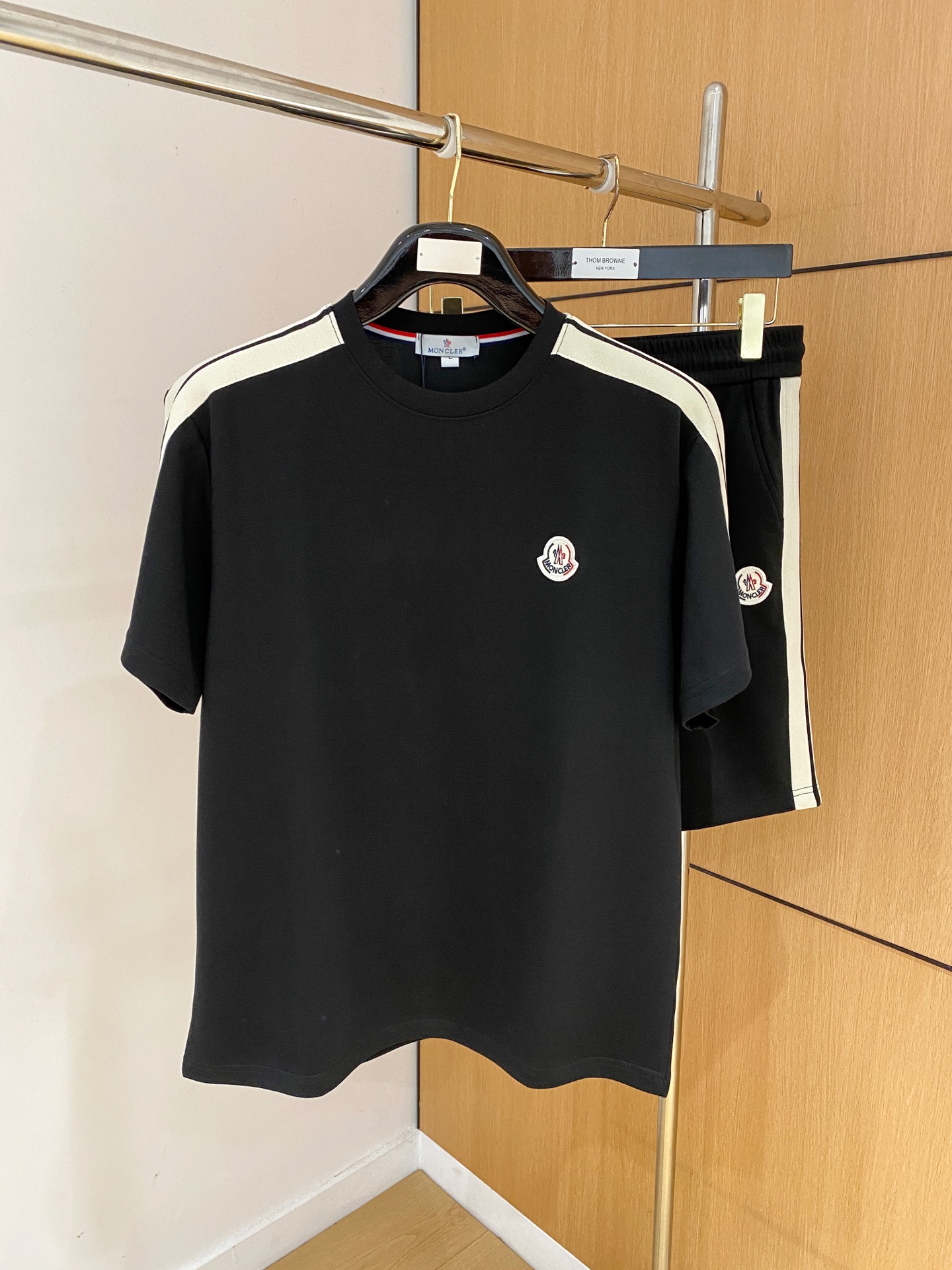 26SS春夏服 モンクレール 新作通販 上下服 セットアップ 恋人