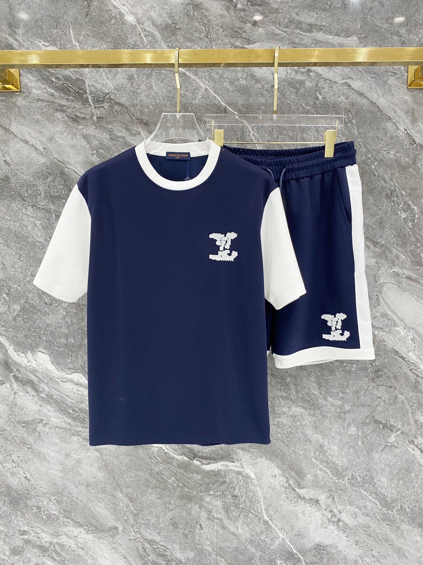 26SS春夏服 ルイヴィトン 新作通販 上下服セット セットアップ