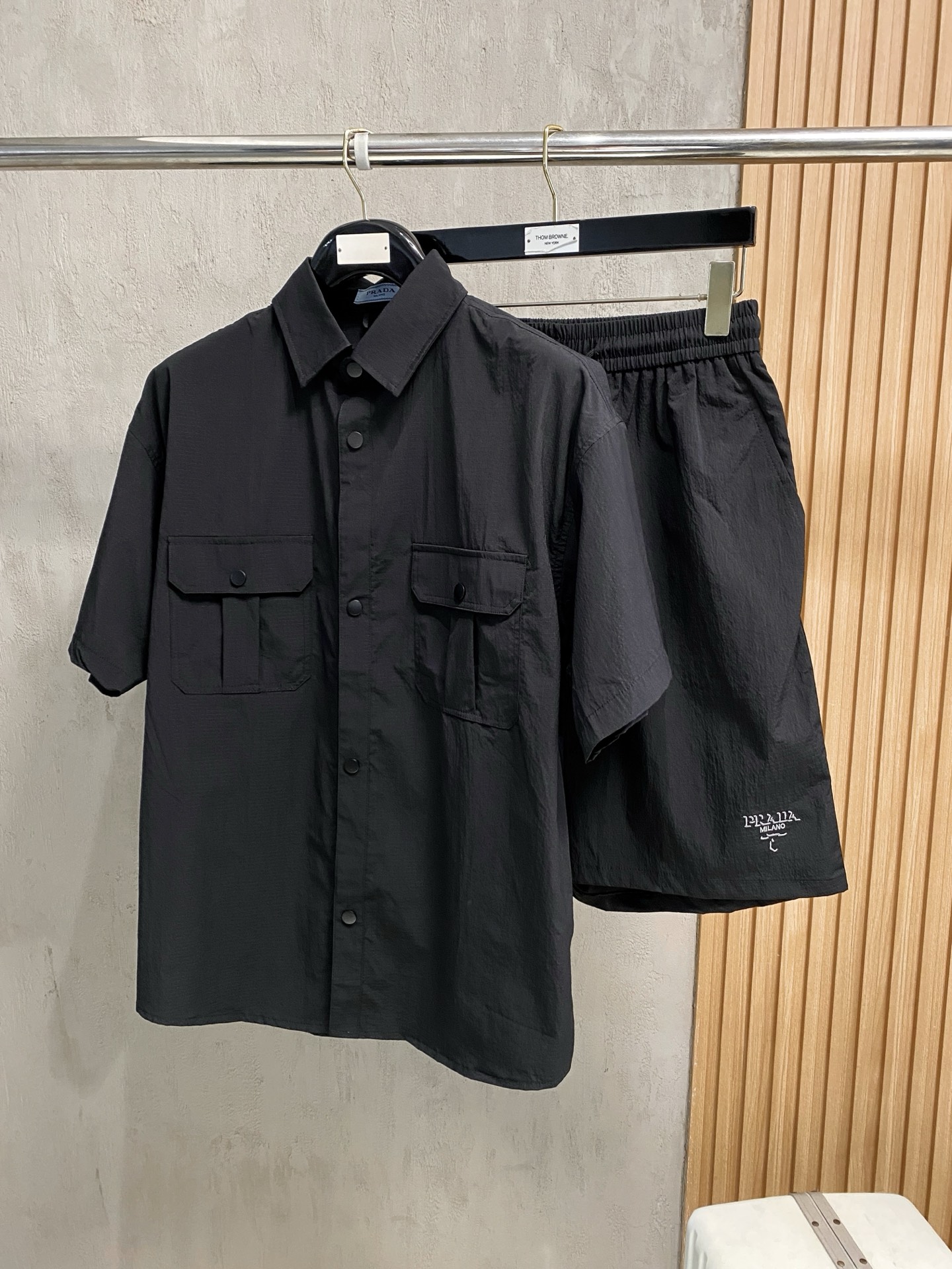 26SS春夏服 プラダ 新作通販 上下服セット セットアップ
