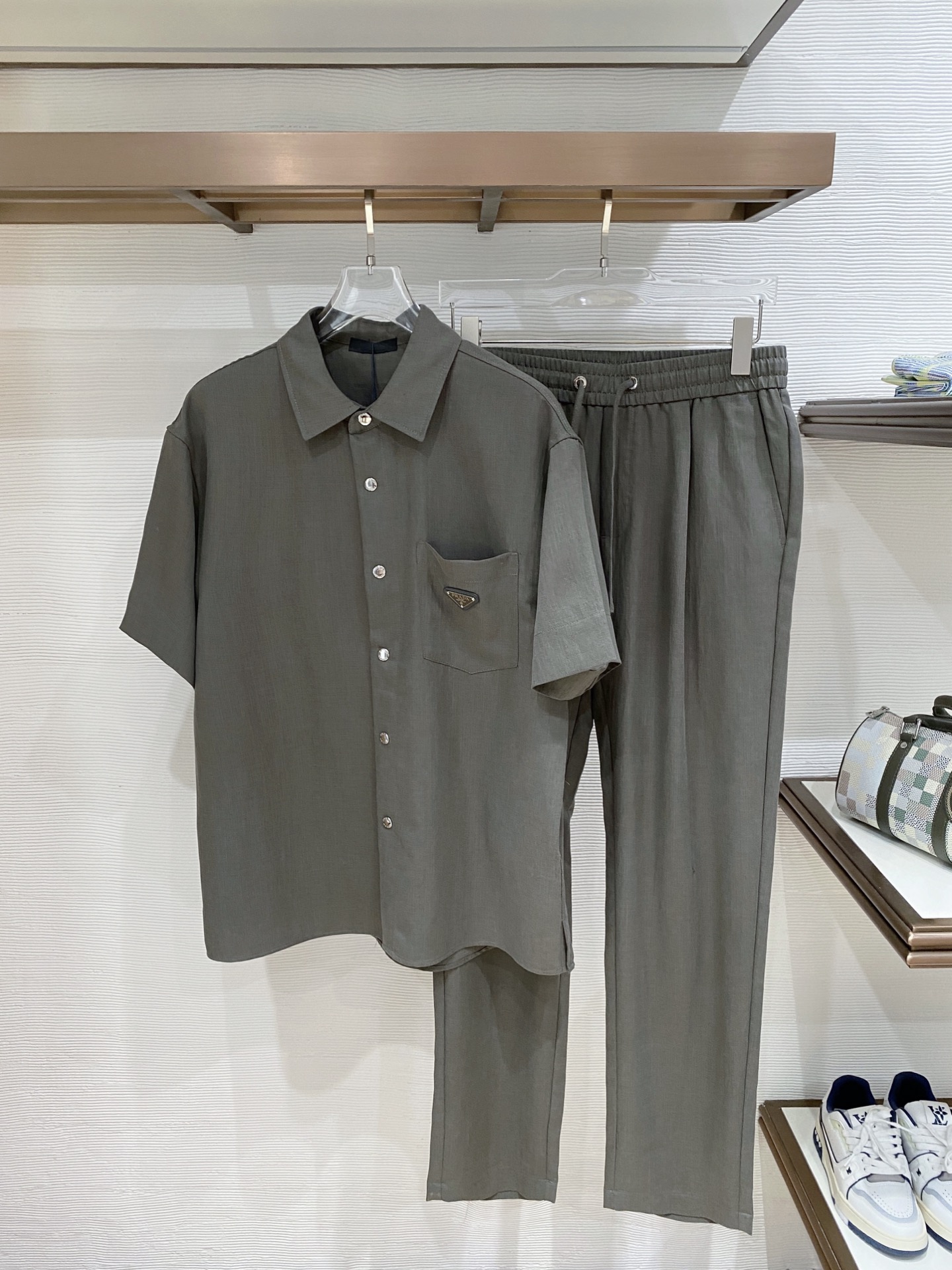 26SS春夏服 プラダ 新作通販 上下服セット セットアップ