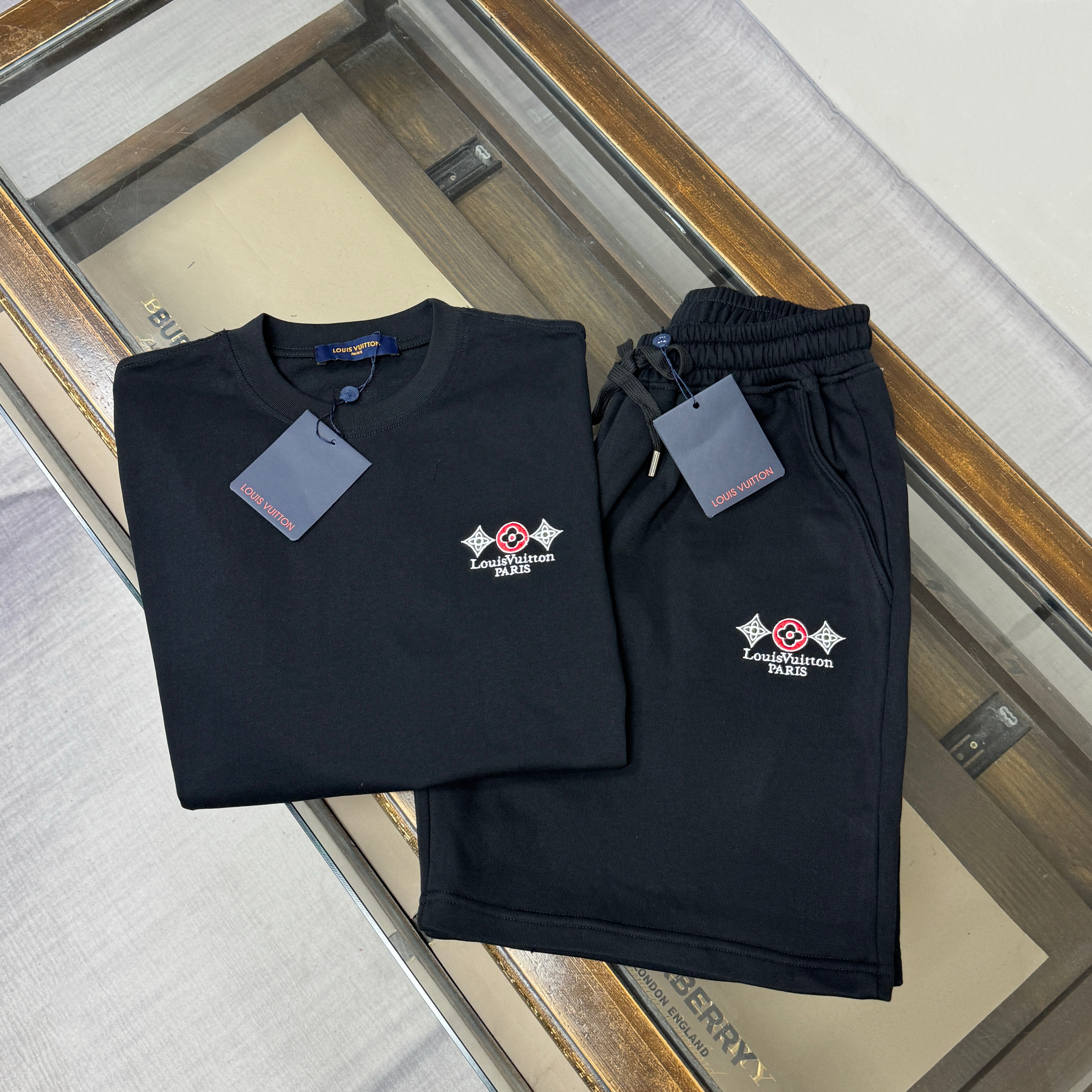 26SS春夏服 ルイヴィトン 新作通販 上下服セット セットアップ