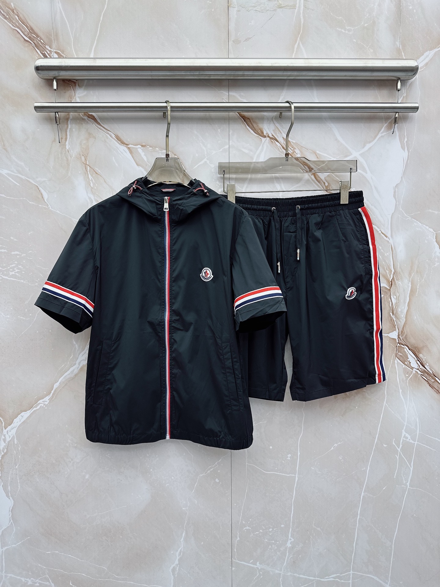 26SS春夏服 モンクレール 新作通販 上下服 セットアップ 恋人