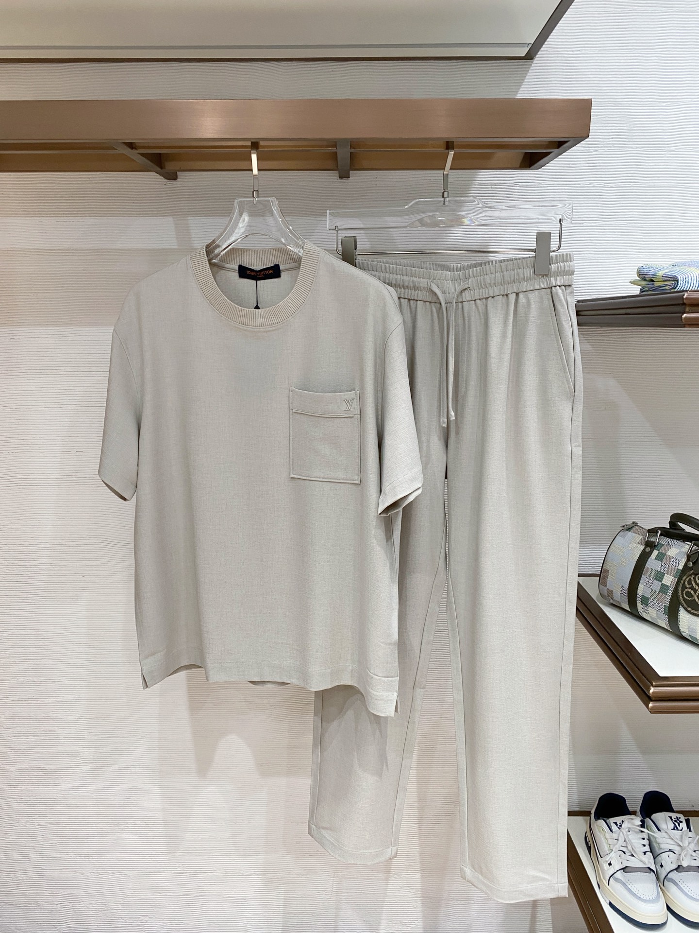 26SS春夏服 ルイヴィトン 新作通販 上下服セット セットアップ
