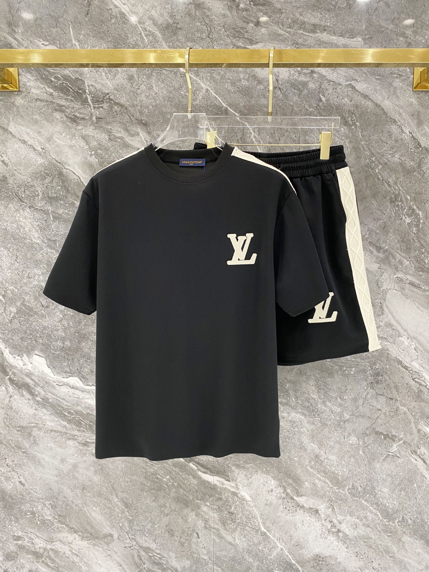 26SS春夏服 ルイヴィトン 新作通販 上下服セット セットアップ