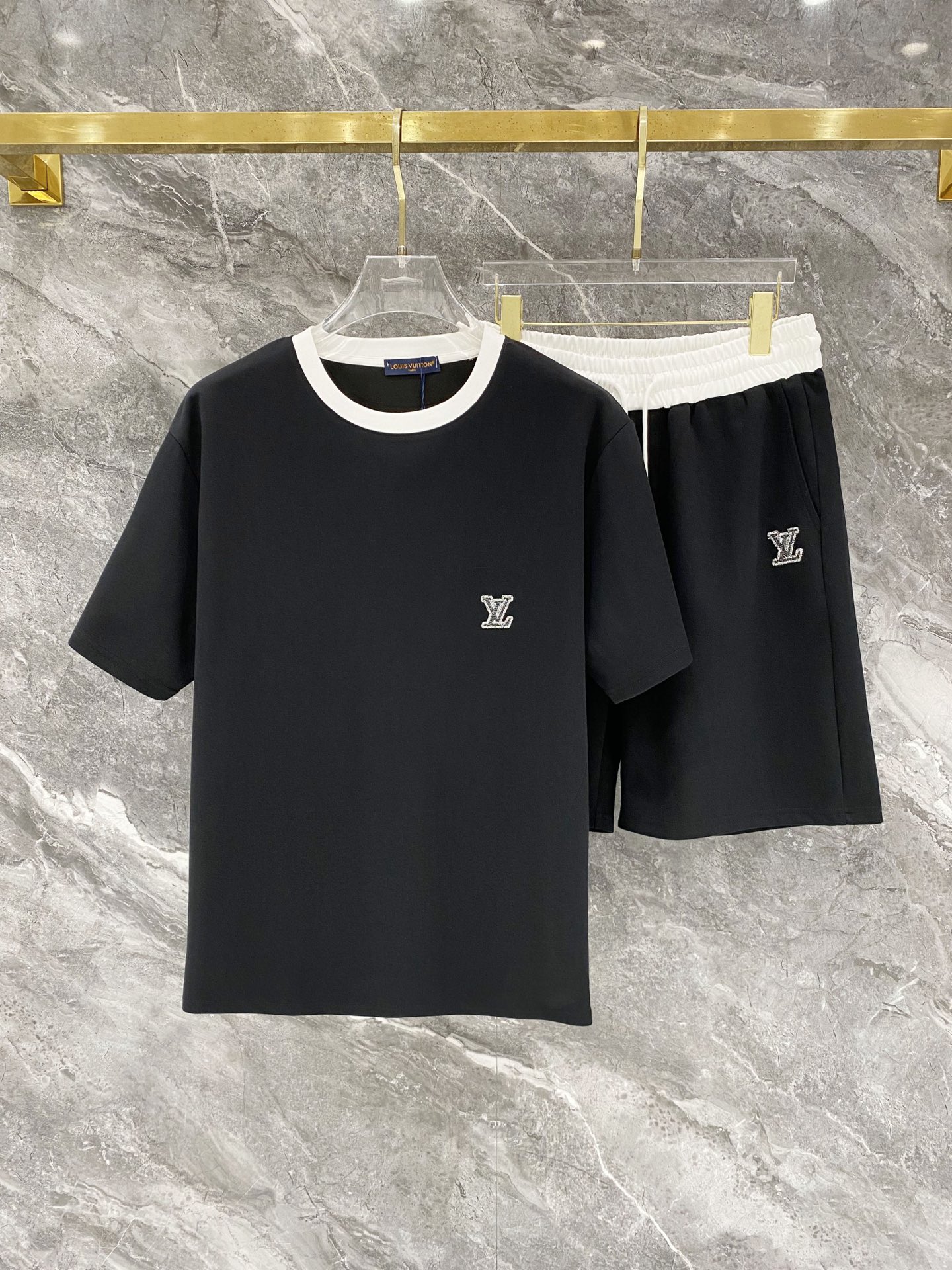 26SS春夏服 ルイヴィトン 新作通販 上下服セット セットアップ